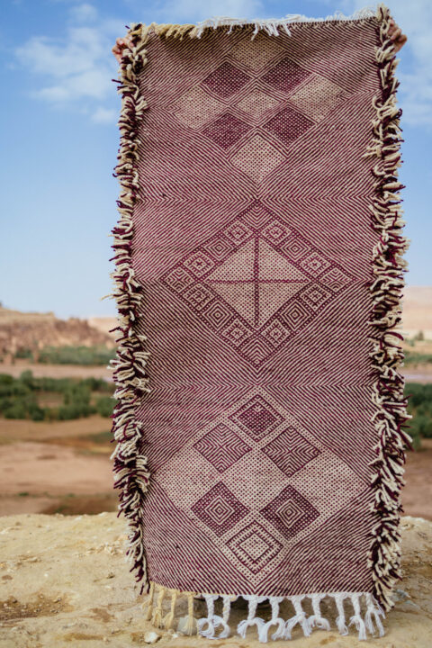 kilim marokański bordowy